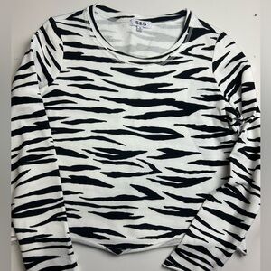 525 America zebra‎ sweater